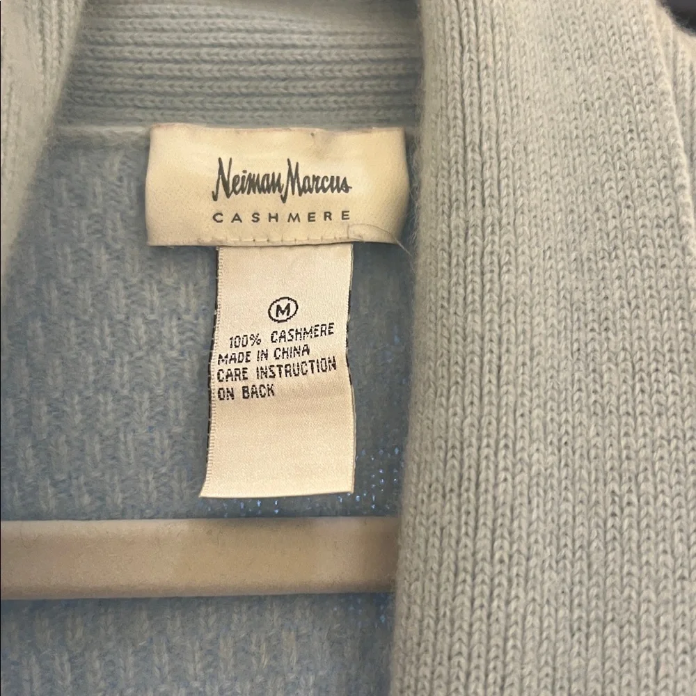 Neiman Marcus Cashmere Cardigan in Soft Blue - Picture 3 of 3